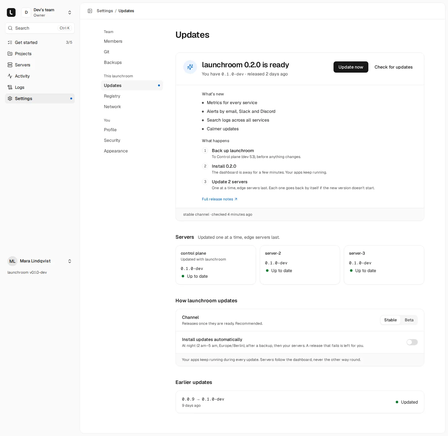 Updates settings: launchroom 0.2.0 is ready with what's new and the three steps it takes, server versions for control plane, server-2 and server-3, channel and automatic update settings, and earlier updates.